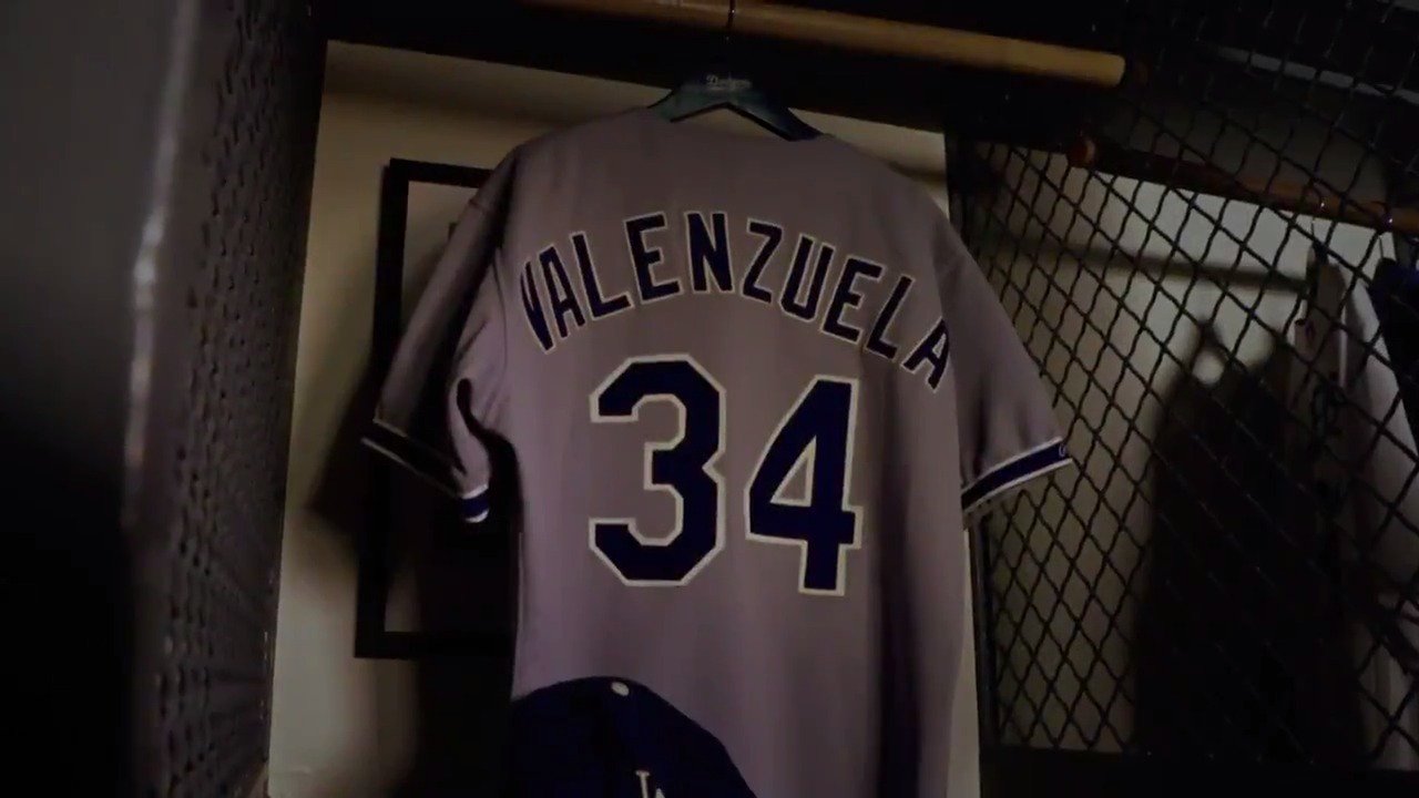 fernando valenzuela autographed jersey