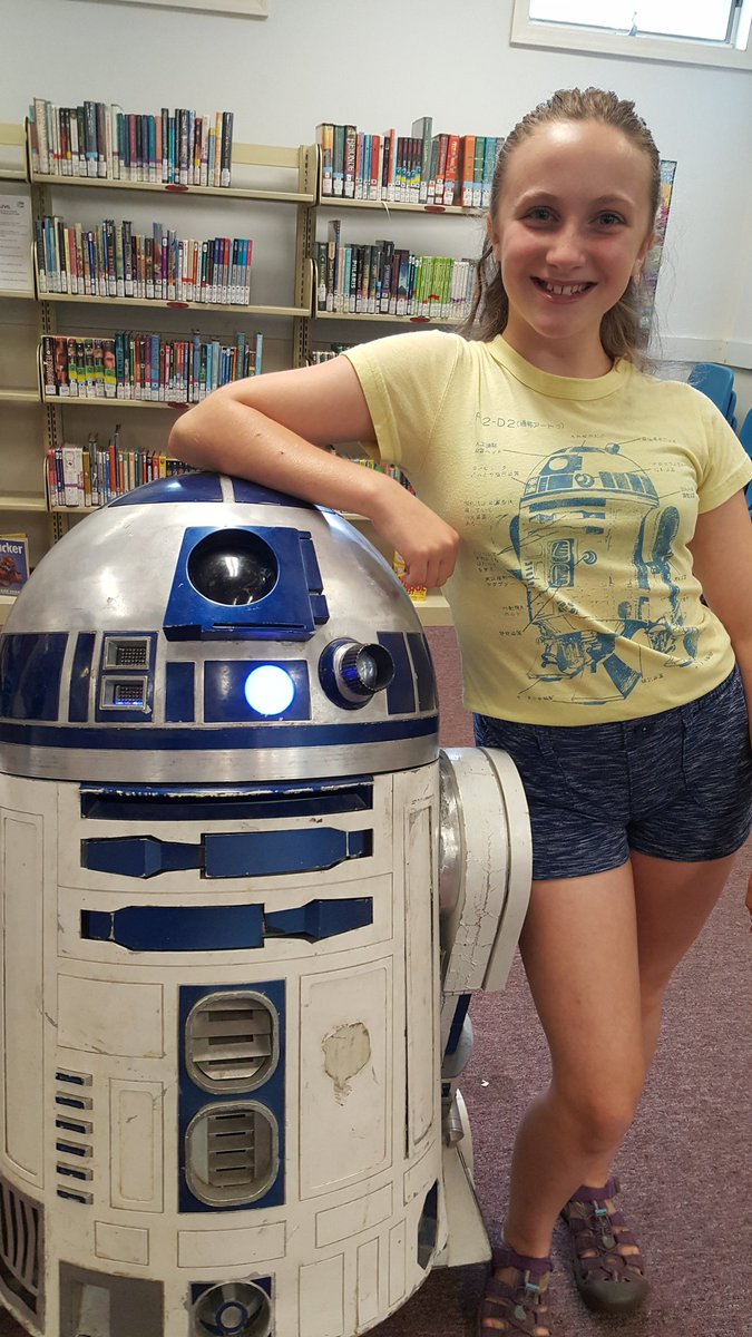 Alyeska is a fan from today's Oneida Libaray event. I'm a fan of her choice in t shirts.
#OLP
#OneidaPublicLibrary