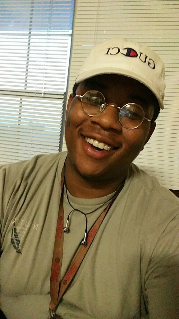 OKSTATEMI's tweet photo. #WhosWhoOfOkstate 

Marco Vann

• Vice President 
• Graduating Senior 
• Philosophy: minor in Africana Studies 

@MarcoV90 https://t.co/gAWRS8jUkc