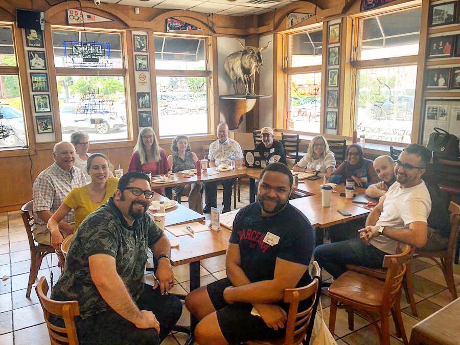 AVHndz's tweet image. Under the watchful eye of an eldritch goat the @headlineclub convenes its first meeting of the 2019-2020 term. 
#PartyLikeAJournalist
#SocietyOfProfessionalJournalists #ChicagoChapter
📸: Robert K Elder