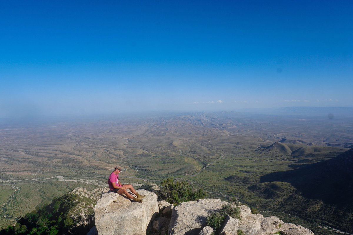Hope everyone is enjoying their summer as much as these brothers are! Can’t wait to see everyone back in August☀️🌴