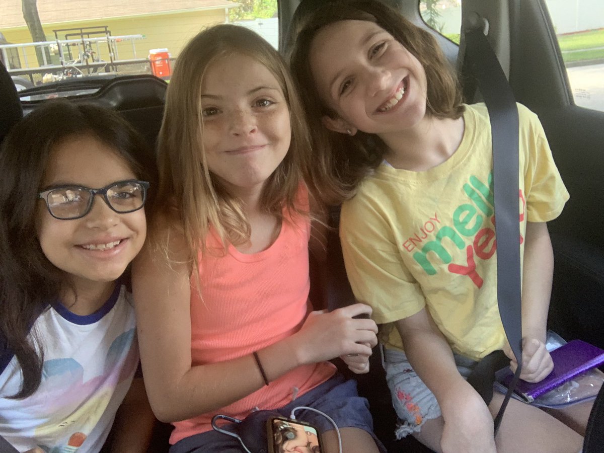 PridesKidsRGr8's tweet image. Took a day off of teacher mode to celebrate my girl child’s birthday 12th birthday. Lunch, mani/pedis, and a movie. Can’t forget 2 sets of sleepovers! #theygrowsofast #mommode #allformykids