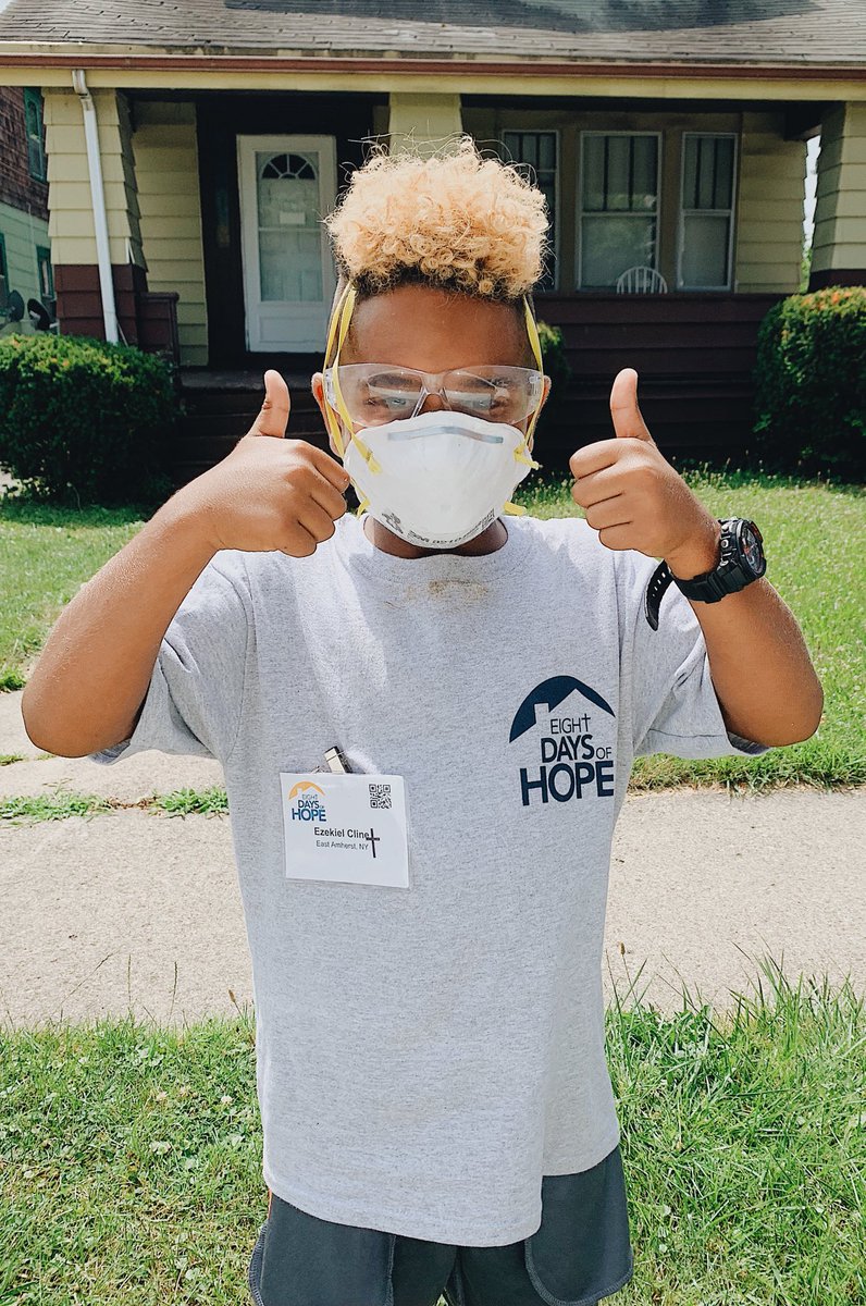 The volunteers continue to pour in from across the country as day 1 comes to a close! Today we served 57 families with free home repairs, all in one day! We agree that this day was two thumbs up! #8DOH #LOVE #SERVE