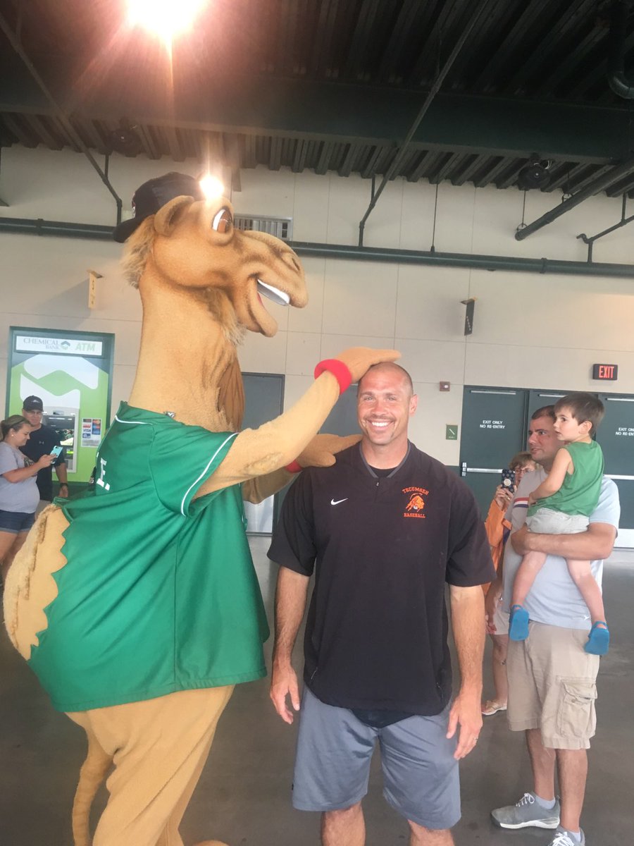 THS_Baseball_MI's tweet image. #NestLevelFun