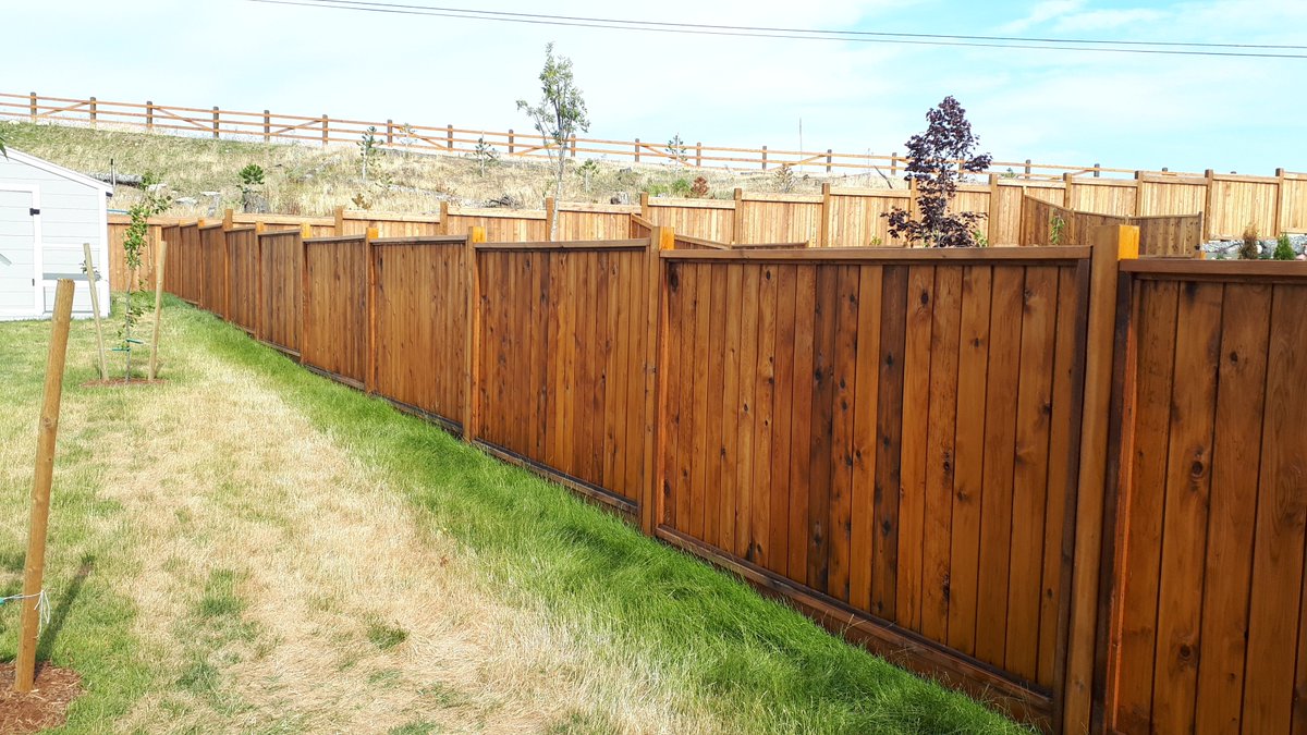 TrustedHandy's tweet photo. Fence staining complete!
https://t.co/Bw6jn9w87n
#handyman #trustedhandyman #homerepair #homemaintenance #plumbingrepair #furnitureassembly #doorbellrepair #toiletrepair #BBQassembly #carpentry #colwood #langford #metchosin #viewroyal https://t.co/wxgduvLoKa