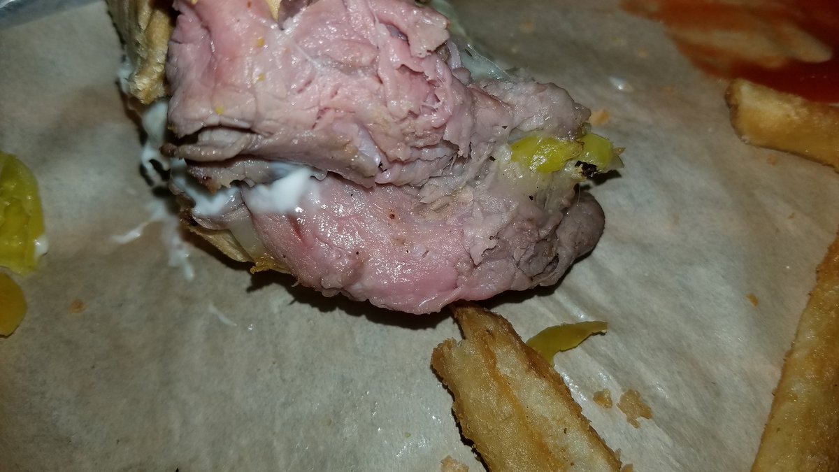 Category9Cane's tweet image. This is what @bjsrestaurants calls a philly? I can't wait to get back to Philadelphia for a real one... #ChildPlease #NeverAgain