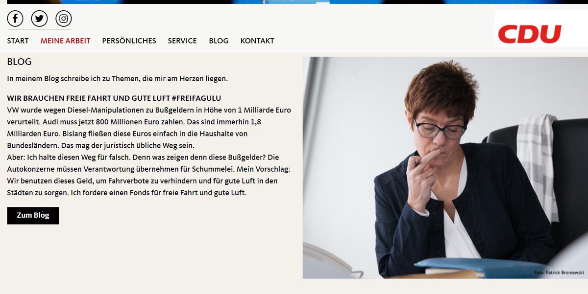 Steffen Hager (@steffenflyaway) on Twitter photo Bildsprache meine Damen und Herren. Nie die Bildsprache unterschätzen. <a href="/CDU/">CDU Deutschlands</a> Bildsprache meine Damen und Herren. Nie die Bildsprache unterschätzen. <a href="/CDU/">CDU Deutschlands</a>