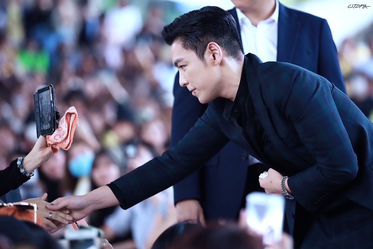 utopia_871104's tweet photo. #LingTimeNoSeeTOP 
#WelcomebackTOP

#탑 #최승현 #TOP #崔胜铉 #たぷ https://t.co/gVbSmkUyT6