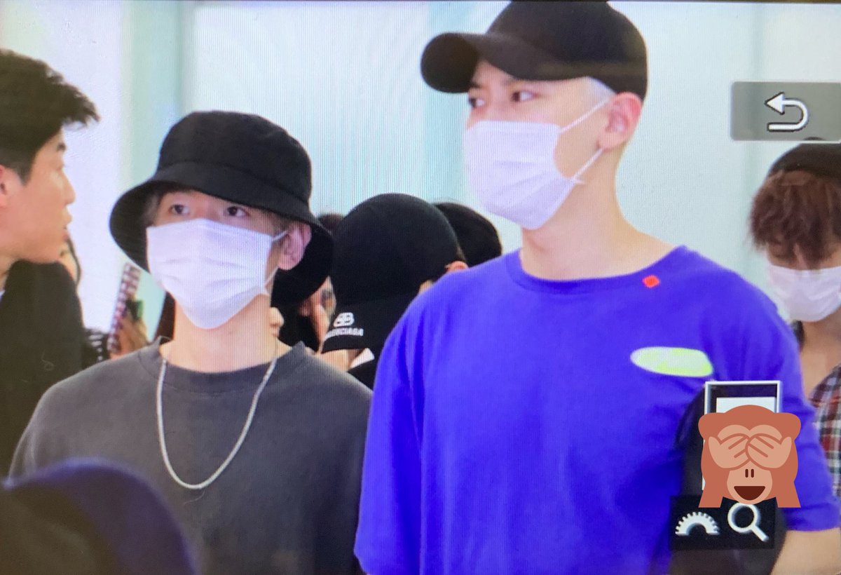 Hello again~ #CHANYEOL #BAEKHYUN