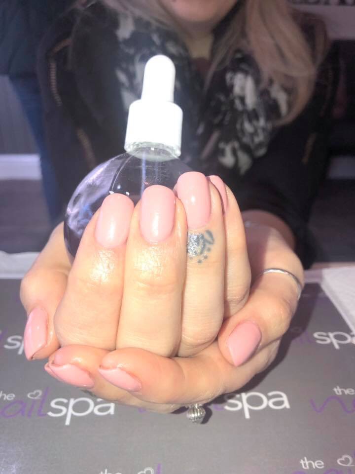 Nailspachester's tweet photo. Happy Tuesday...
Itβs a busy busy week at The Nail Spa but ChloΓ« has just had a 5pm cancellation tonight!
Grab it quick...
https://t.co/Mxuw4WtTAF
πππ #thisishoole #lovehoole #nailspanails #hoole @lovehoole @ShitChester @chestertweetsuk @SpavensChester https://t.co/SdI0Igkv3L