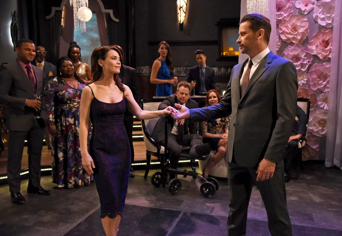 nylecoj87's tweet photo. 🎶Hold my hand and together we'll stand
Side by side
Nobody on this earth can tear us apart
Side by side
We know the road won't always be easy
But our fire will take us far
So hold my hand and together we'll stand
Side by side 🎶

#AboutFrizzingTime #Friz https://t.co/xyA7mihgmQ