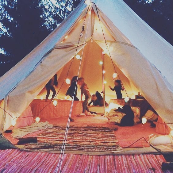 Mus79506420's tweet photo. People are always hungry for freedom, so we ran away and went glamping.👆👣
——
————
——————
#tents #holiday #camping #tent#tentcamping https://t.co/TkZ5ZBVaIL