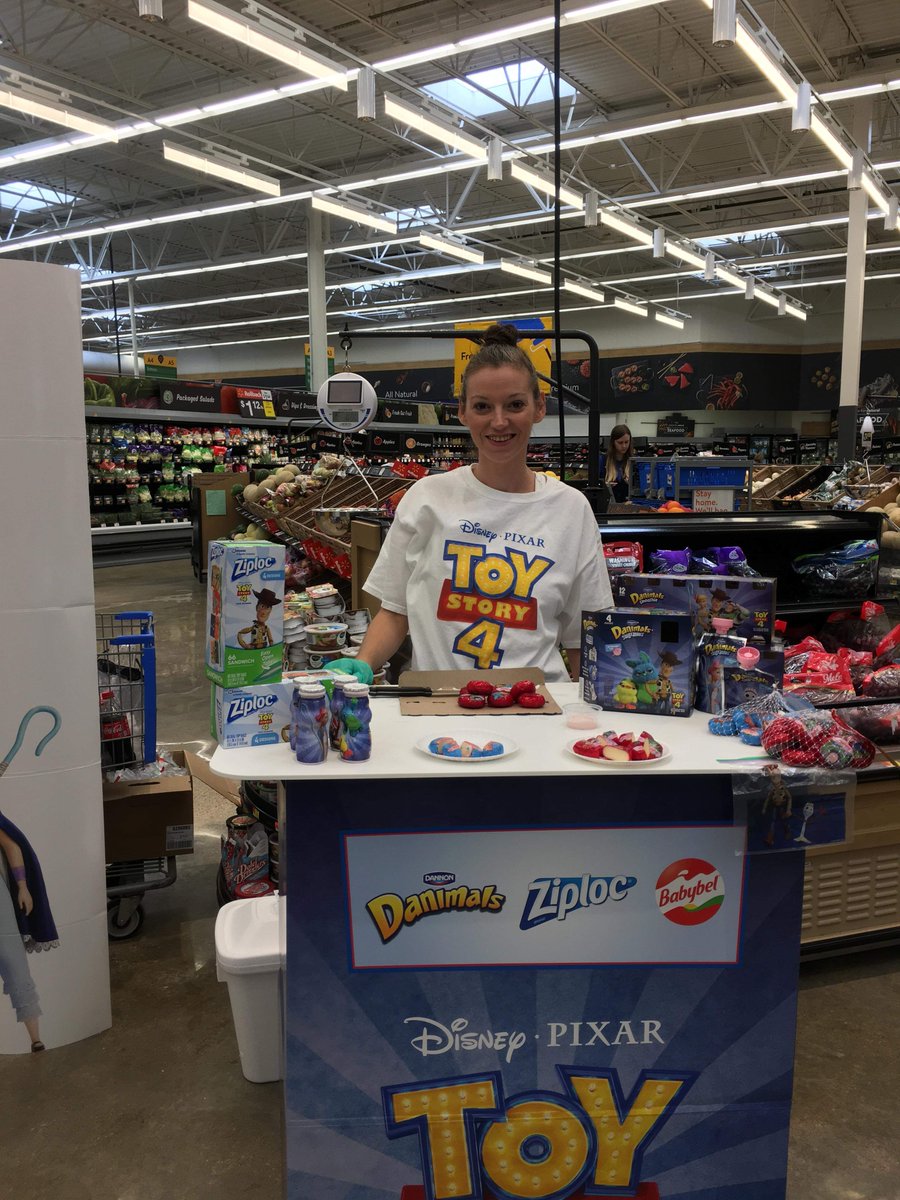 Mitshellroro's tweet photo. #lovemyjob #BrandAmbassador #events #Promotions #demos #Marketing #ProStaffer #staffing #hireme #sampling #Walmart #ToyStory4 #branding #InfluencerMarketing https://t.co/WJTapFBpik