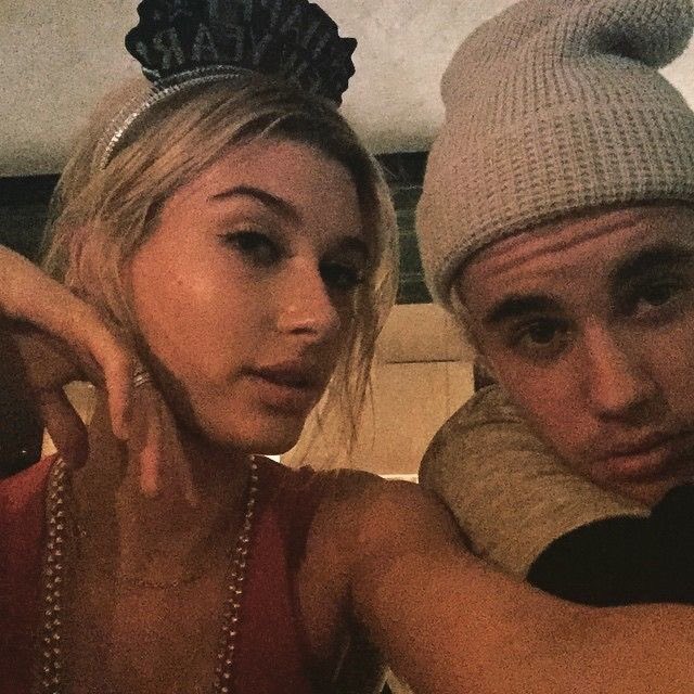 Justin spent his New Years in 2015 with Hailey because why would he spend it with Selena who spent three years (at that time) tearing him apart in the media and falsely accusing him as a cheater? That doesn't mean Kendall & Gigi were conspiring against Selena, you IMBECILES.