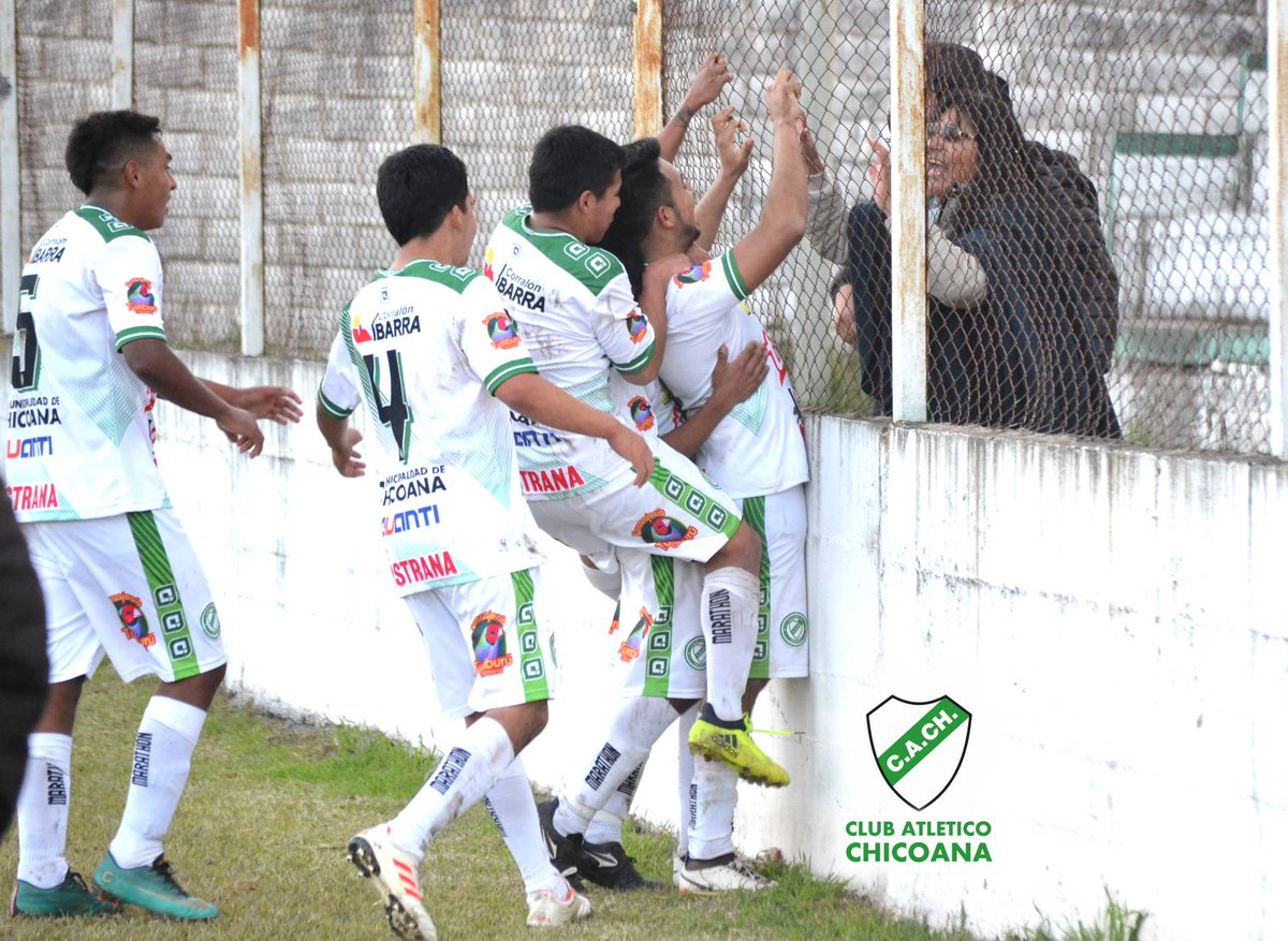 AtlChicoana's tweet photo. El Blanco inicia su participación en la Copa Salta, mañana a partir de las 15.45 hs enfrenta a Olimpia en Chicoana. Es un solo partido, eliminación directa, el equipo que gane clasificará a la siguiente ronda de este certamen #VamosBlanco 💪⚽️🇳🇬 https://t.co/GBJj6NmB1A