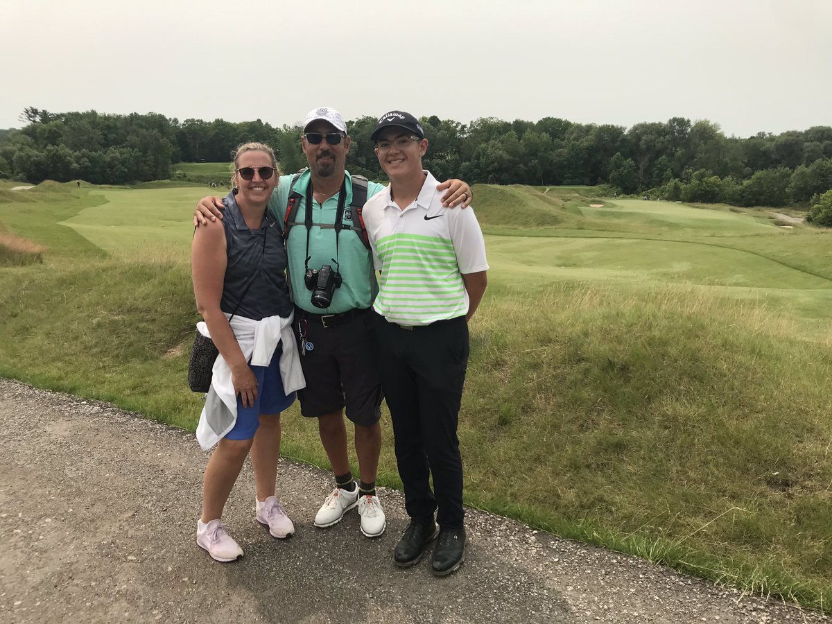 wwigolf's tweet photo. We...are...family!
Great to see our #WWIGolf Familes at the #WIHSGolf Showcase at @GolfKohler!
Join us at our next local event here:
https://t.co/qVfhbpwVv2 https://t.co/kn7iLbg5WS