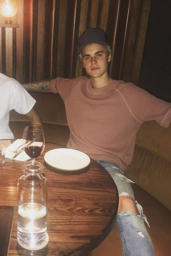 postsbiebers tweet picture