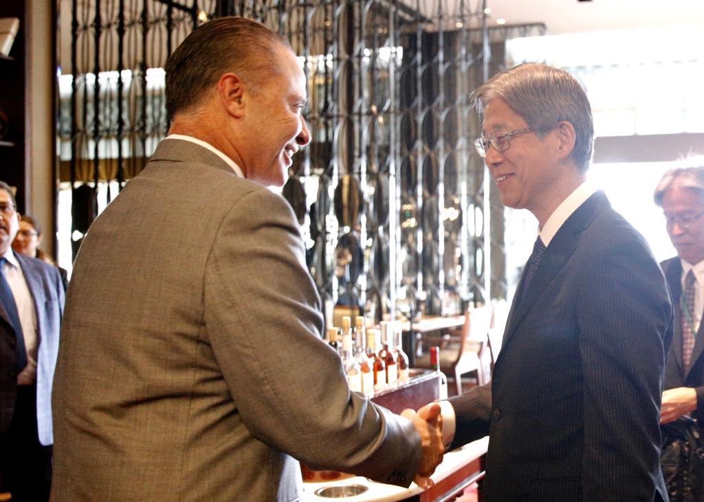 goyo310's tweet photo. Quirino se reúne con embajador de Japón en México https://t.co/nSrJb6ssPv @QuirinoOC @sinaloagobmx https://t.co/esfPpV4zdH