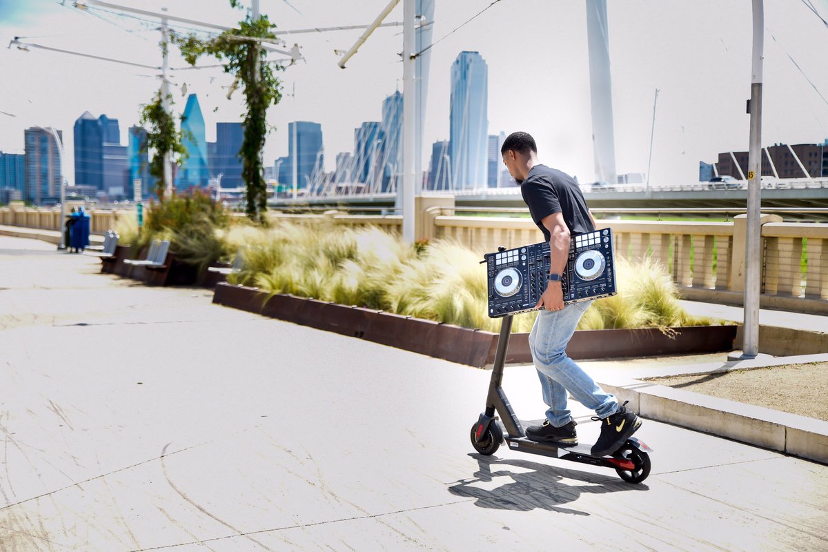 DJCP214's tweet photo. DJ Lifestyle https://t.co/VNN6O6Y1NI
