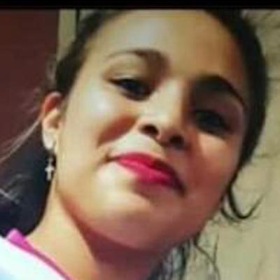GraduadosUCA's tweet photo. Merlina desapareció en Ciudad de Buenos Aires.
Tiene 15 años, no se sabe nada de ella desde el 27/6.
Nombre completo: Merlina Marilin Nicole Fernández.
Por favor compartí, y si la ves avisa a la Policía ☎️ 911 https://t.co/Bq1ttdA4sv