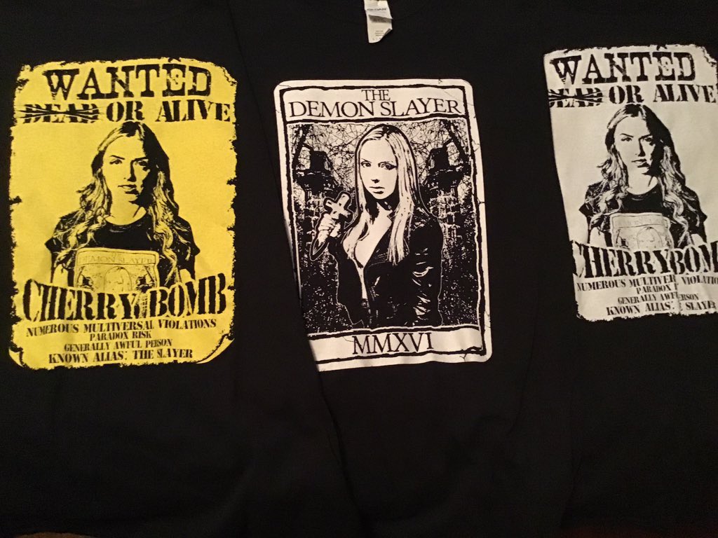 Karma_Kills_836's tweet photo. @DemonxBunny @CherrryBomb3 @AllieImpact Guys trust me if you are a fan of the slayer grab one or all of these shirts while you can you will not regret it .. if you miss out you will regret it because who knows when and if we will ever see our slayer again βοΈπ#slayersgonnaslay https://t.co/5RDsN4c2US