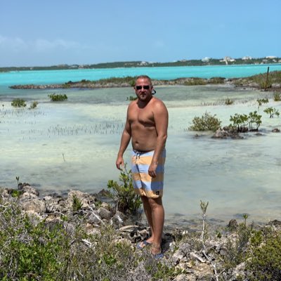 LocalChadT's tweet photo. #NewProfilePic https://t.co/49wTG2itQw