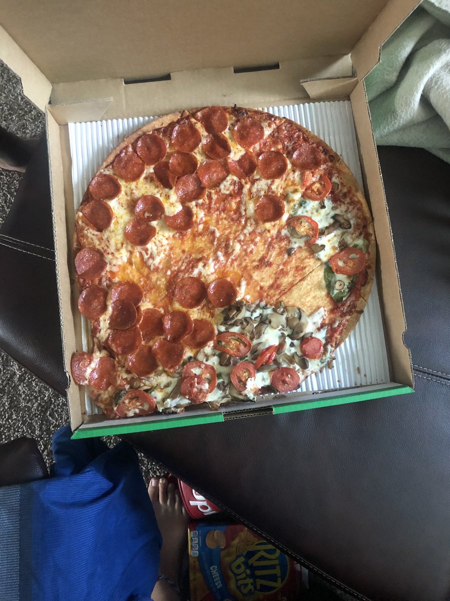 grind2xice's tweet photo. @MarcosPizza are you serious you had one job smh https://t.co/SwdIjSao9s