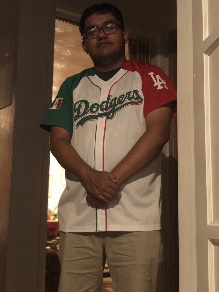 SgtAbbey's tweet photo. puro pinche doyers #imadork #chicanostudiesmajor https://t.co/tPM9vvsnEL