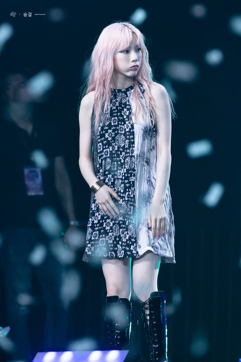 breath_39's tweet photo. 190706 태연 - 홍콩 SBS 슈퍼콘서트 (2)
🔗 https://t.co/YD3PHJDqph
🔗 https://t.co/CeBDAFlqXC
🔗 https://t.co/vh2laKblgg
🔗 https://t.co/QeCQQPtMV7
#태연 #TAEYEON https://t.co/0f4NoK0E7V