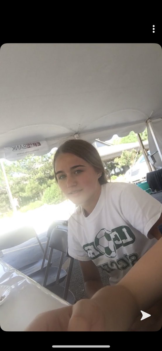 CeceWilcox15's tweet photo. HAPPY BIRTHDAY corn head husk love ya to death❤️❤️ https://t.co/cCUVxpG1zL