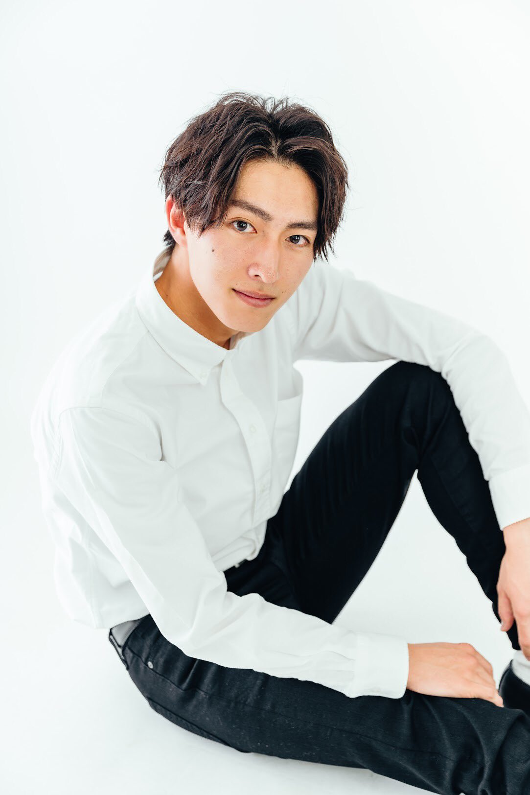 齋藤 健人 Mr Miss Chuo Contest 19 エントリーno 3 理工学部 経営システム工学科 2年 齋藤健人 さいとう けんと 憧れのミスターコンに出ることが出来て嬉しく思っています これからsnsなどを通じて中大のミスコンを盛り上げて行きたいと思っています 齋藤 健人 Mr Miss Chuo Contest 19 エントリーno 3 理工学部 経営システム工学科 2年 齋藤健人 さいとう けんと 憧れのミスターコンに出ることが出来て嬉しく思っています これからsnsなどを通じて中大のミスコンを盛り上げて行きたいと思っています