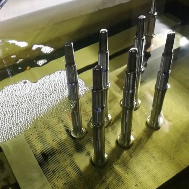 TaiyouPrecision's tweet photo. When the piece are too tall for EDM 😜

#Diesinking,#EDMDiesinking,#SinkerEDMmachining,#PlungeEDMmachining,#ConventionalEDMmachining,#RamEDMmachining,#EDMDiesinkingmachining,#SinkerEDMmachiningservice, #instamachinist #mechanist #injectionmold #molded… https://t.co/hpf7OmdndM https://t.co/9TQt2ZGLHH