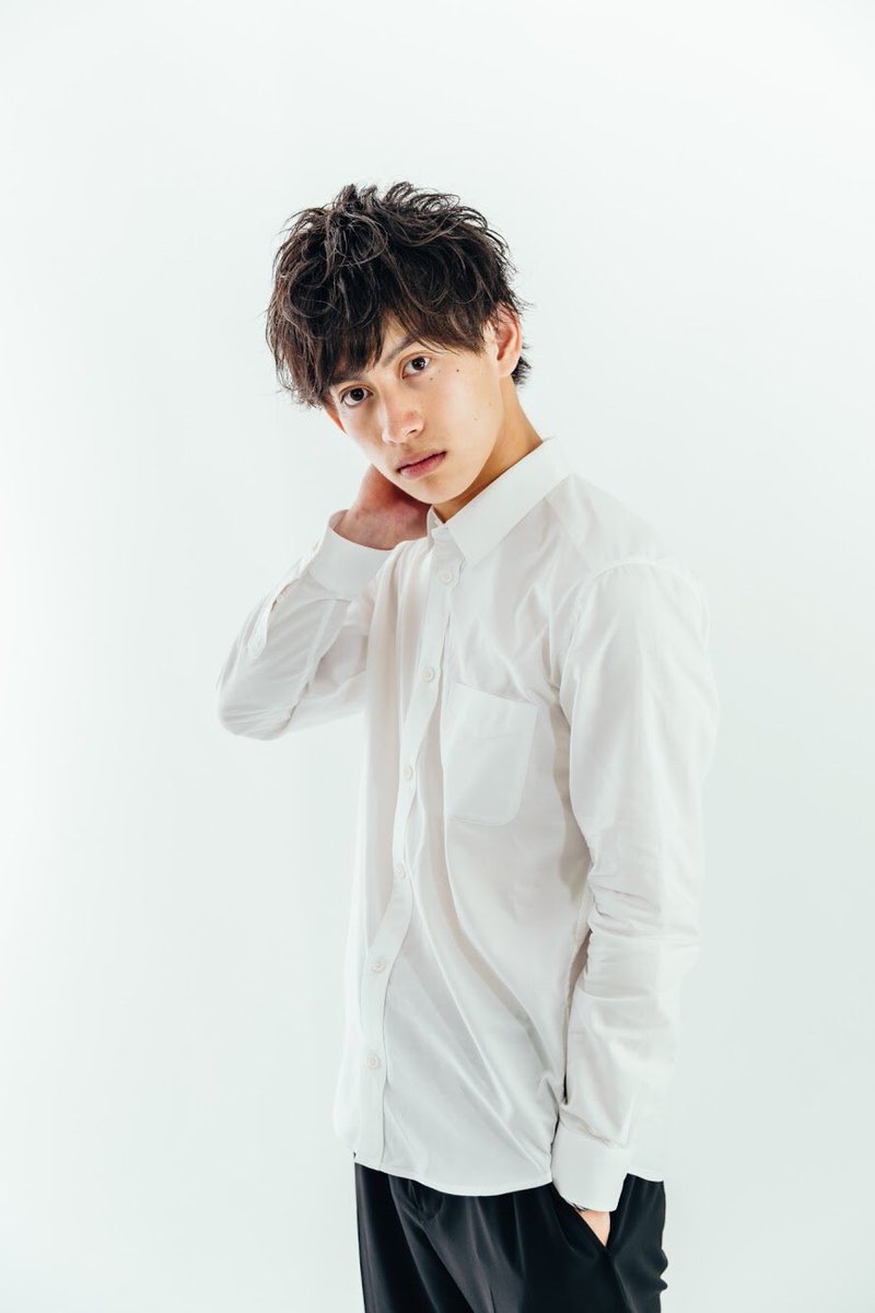 mr4chuo__2019's tweet photo. Mr.&amp;Miss Chuo Contest 2019 
エントリーNo.4
法学部 国際企業関係法学科 3年 
房谷大雅（ふさたに たいが）

ミスコンを通して中央大学を1番にします！🔥
4ヶ月間という短い期間ですが、最後まで精一杯頑張りますので、応援よろしくお願い致します！🙇 https://t.co/hwDMXpWSS1