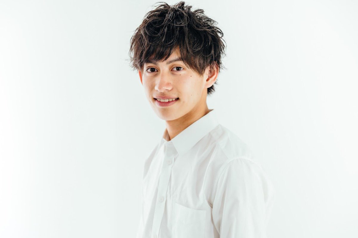 mr4chuo__2019's tweet photo. Mr.&amp;Miss Chuo Contest 2019 
エントリーNo.4
法学部 国際企業関係法学科 3年 
房谷大雅（ふさたに たいが）

ミスコンを通して中央大学を1番にします！🔥
4ヶ月間という短い期間ですが、最後まで精一杯頑張りますので、応援よろしくお願い致します！🙇 https://t.co/hwDMXpWSS1