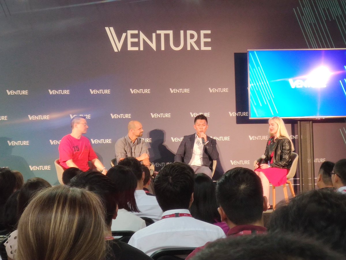 HiruyEphrem's tweet photo. My boss, @williambaobean of @SOSVvc, joins @codysimms (@techstars) and William Chu (@SparkLabsGlobal). Key takeaways from there discussion on this thread: 

@RISEConfHQ #RISEConf https://t.co/zrw6eoFLud