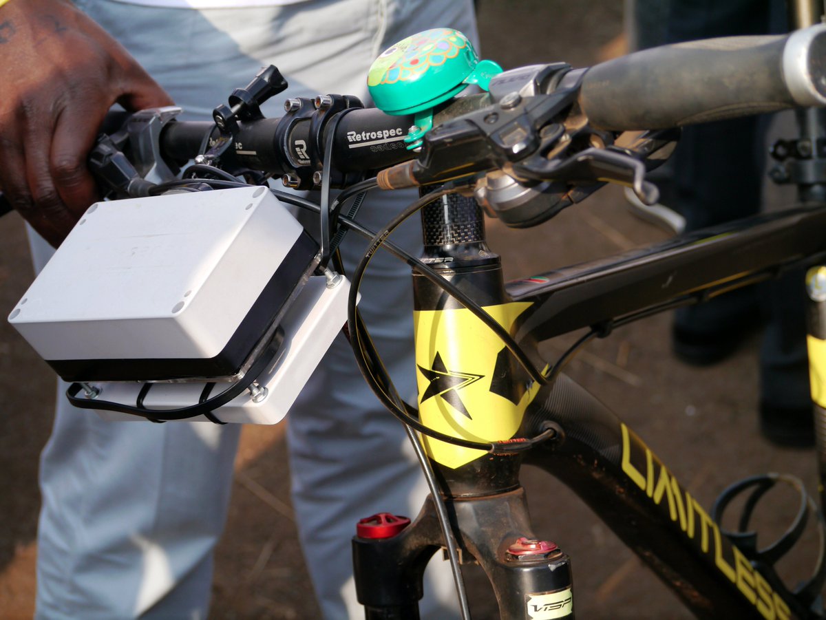 UNHABITAT's tweet image. Nairobi residents built low cost air pollution sensors &amp;amp; learned to analyze them. 
These devices are travelling the city on bicycles, motorbikes, taxis &amp;amp; matatus monitoring the air quality for 30 days. 
🚴‍♀️ 🏍️ 🚕 🚐
We cannot wait to report the results!
new.unhabitat.org/citizen-scient…