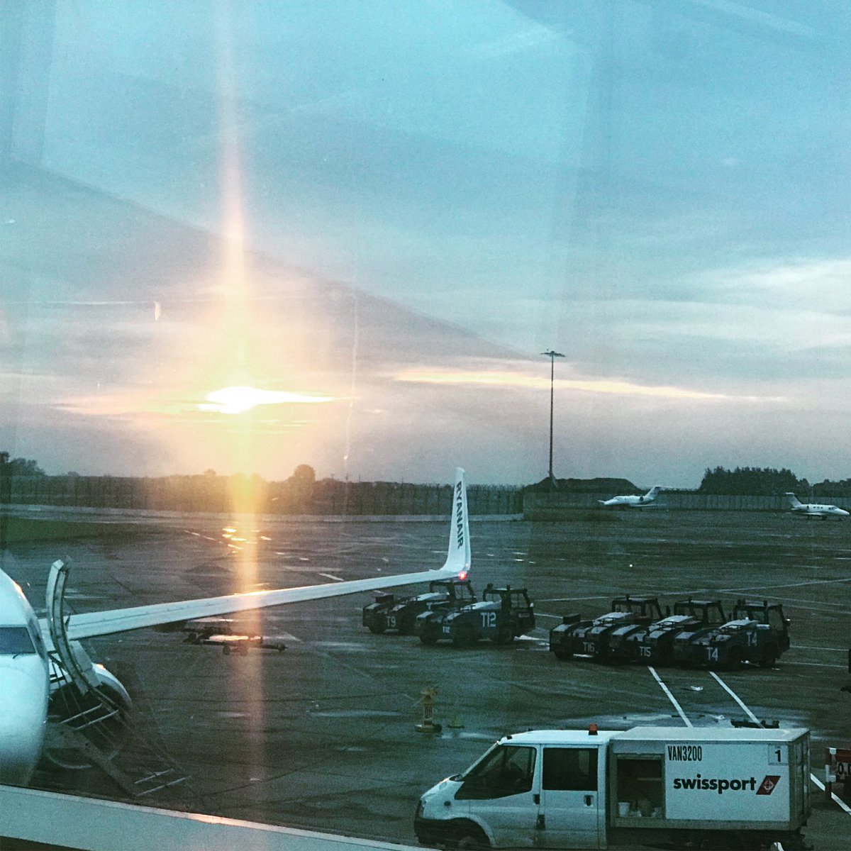 stevejcurran's tweet photo. And we’re outta here!! See you in 2 weeks..... https://t.co/5u4xIWwSaN