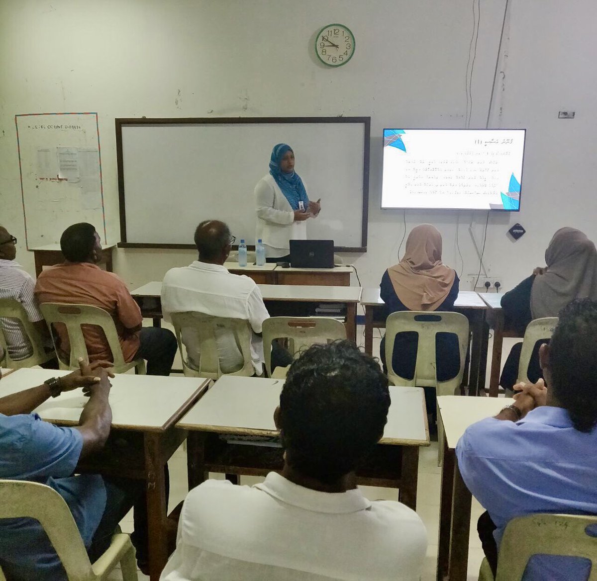 MIRAmaldives's tweet photo. Information session held for taxpayers in R. Inguraidhoo, to create awareness and provide information regarding tax related matters, under Alivaaru program. https://t.co/QHqHmLsZ20