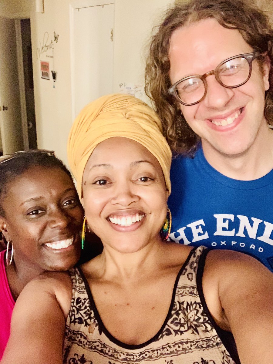 swanvocals's tweet image. This is a Divine Friendship, created thru Music, maintained by Mutual Respect, nourished by Love.❤️ Thank you, Creator.❤️ #TamishaWaden #MavisSwanPoole #PhilCook #CreativeSessions #Music #Love #Respect #Friendship