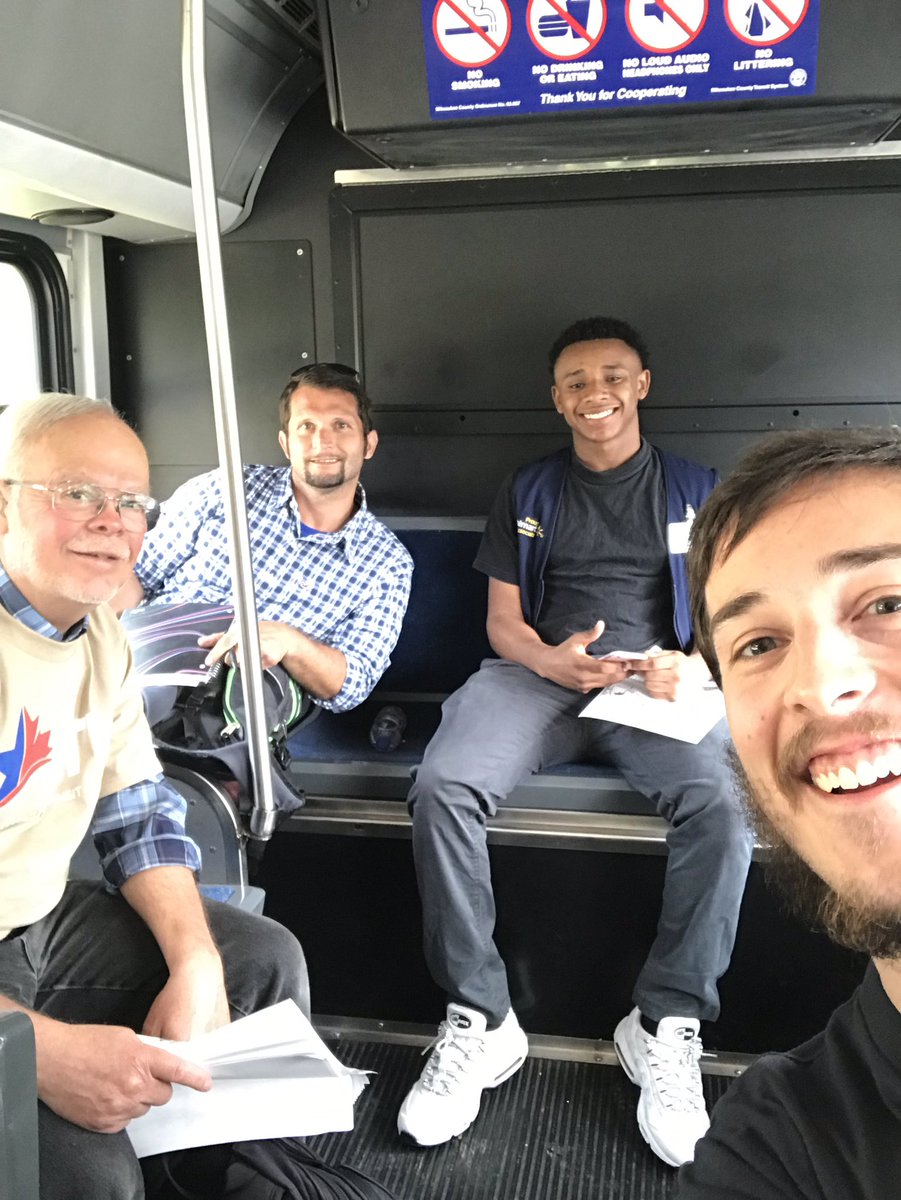 EddieCullen4MKE's tweet photo. @NewsTalk1510am Catch the Earl Ingram show at 7am for another mobile town hall. #1510amradio #Joblines https://t.co/k816dSDPi1