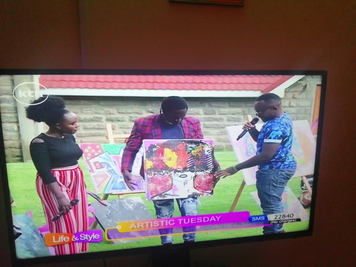 studio_57ke's tweet photo. #ArtisticTuesday
#KTNLifeandstyle
@voiceChordA_capella
@brian_aseli
@ezantopoet
@MakoraniJunior
@lifeprobe123
@shankiaustine
@waweru_jk
@wordvisuals66
@coded_66
@prosperousEA
@carks frozen
@karugakevin
@dickysmiley1
@kenya_yam
@nakuruplayers https://t.co/MUAaRrUCgQ