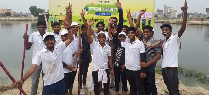 Greenyatra's tweet image. Clean drive and Plantation at Bhalsawa Lake, Delhi n Jalpura Pond.
@TheProjectjal  works PAN India for water conservation and management, rainwater harvesting and rejuvenates n create water bodies.
@saytrees_ind @ramveertanwarg 
  #ProjectJal #IOCL #Janshakti4Jalshakti #Jalshakti