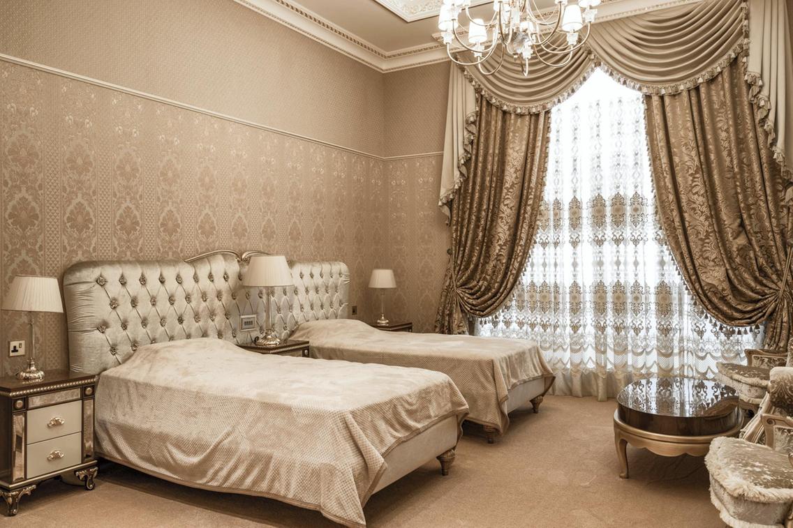 LuxuryHello's tweet photo. Dh42m Pearl Jumeirah villa in Dubai has grandeur in every corner: https://t.co/voq8v0LDAp #Dubai #MyDubai #JumeirahVilla #PearlJumeirah #LuxuryLiving #LuxuryLifestyle @TheNationalUAE #DubaiMansion https://t.co/YOwAfDtZPP