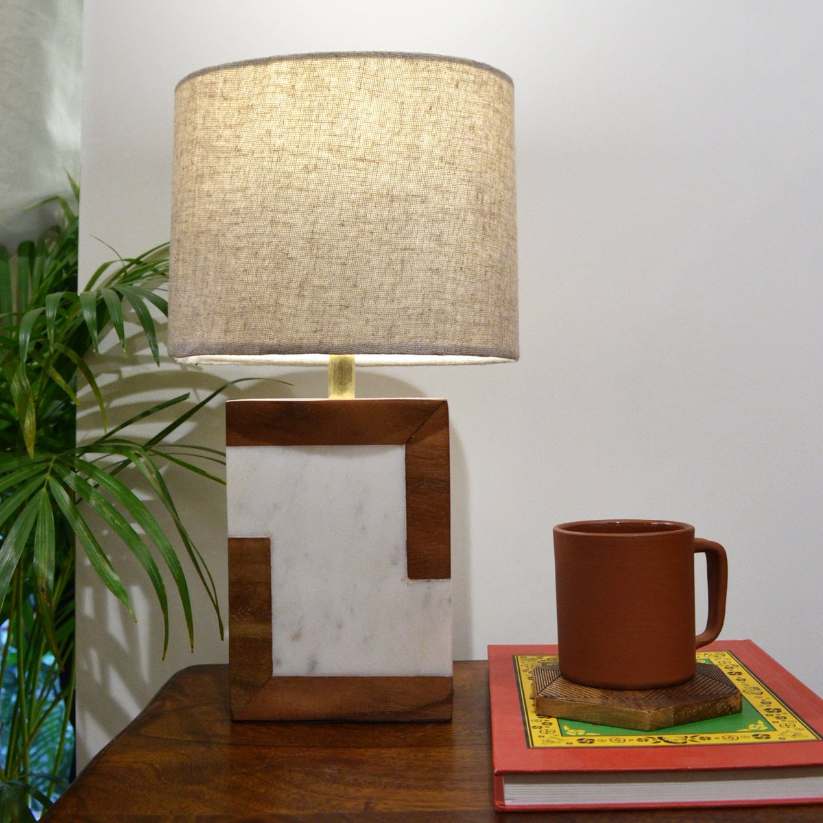baayadesign's tweet photo. This marble lamp with wooden chevron accents is worth the weight. Now at The Baaya Store! #lamp #lamplife #light #BaayaProducts #reconnect #handcrafted #IndiaDesign #MasterArtisan #ArtisansofIndia #SupportArtisans #HandmadeStories #MakeinIndia #IndiaHandcrafted https://t.co/8zzrEkkHb8