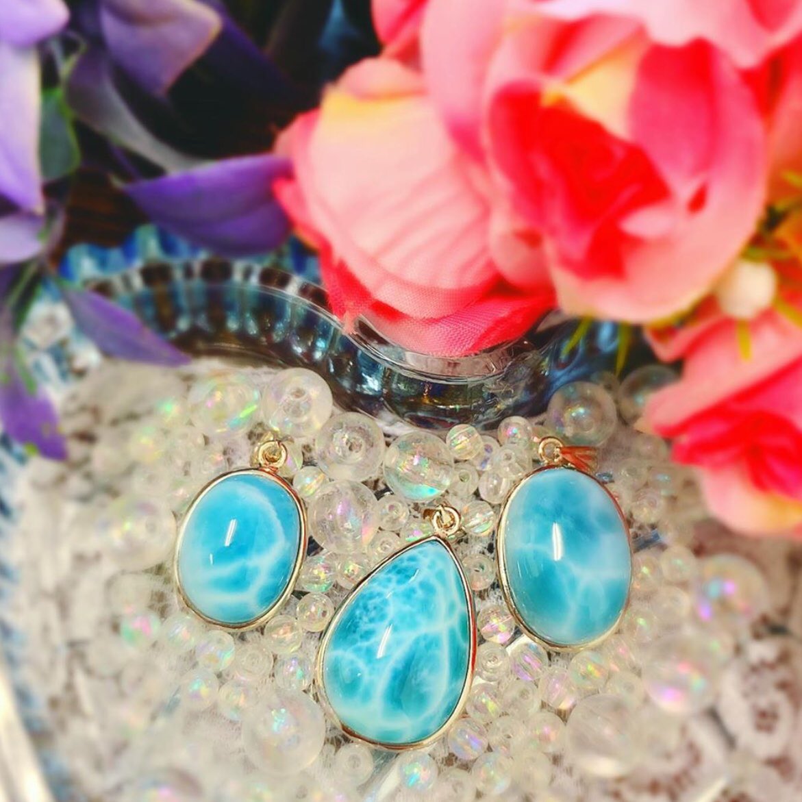 monpetit_ange's tweet photo. #ラリマー まだまだたくさんあります💍❤️
リングだけでなく、ペントップ、ルース、ブレスレットなど🌻💕
#天然石 は世界に2つとない模様が本当に魅力的ですね😍❤️

見てるだけでひんやり涼しい〜⛄️💎

購入希望の方は #インスタ こちらから飛んでください💁‍♀️ https://t.co/PkEQmwuMJK https://t.co/Y58mZrbESL