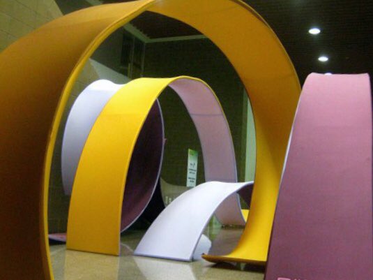 Debra Roth tweet media