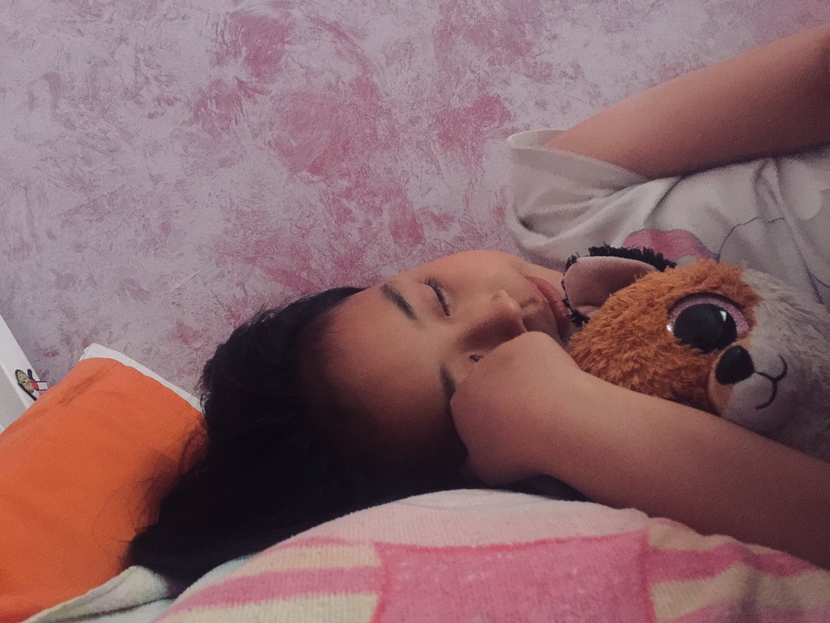 OfficialTrisyia's tweet photo. budak ni kan ey https://t.co/FneMUnMnT4