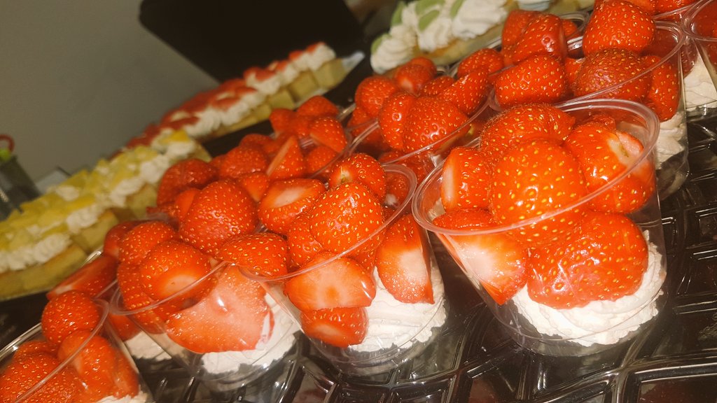 Apparently it's #Wimbledon this week so <a href="/HanleyEconomic/">Hanley Economic Building Society</a> decided to do something it does really well - a buffet! I'm currently on my second pot of strawberries &amp; cream 🍓 (there is more than this... I'm just a sweet tooth kinda gal)