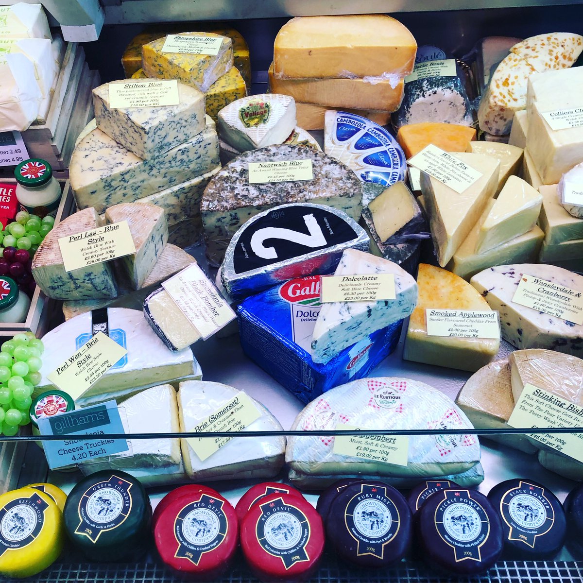Say cheese!!! An extensive variety of local and international cheeses available for our deli counter. Sliced to order, try before you buy #cheesecounter #cheese <a href="/snowdoniacheese/">Snowdonia Cheese Co.</a> #local #international #delicatessen #oswestry #shropshire