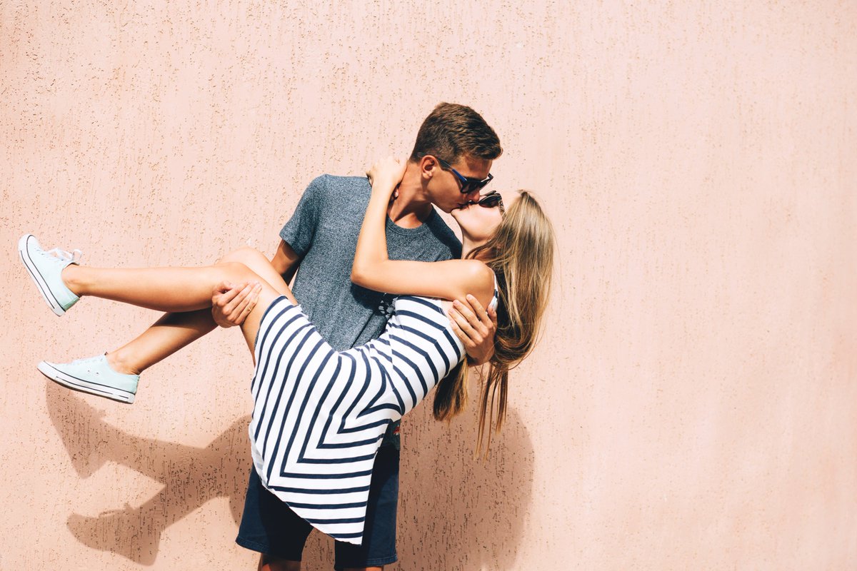 Datings_Best's tweet image. Want to find love this Summer? This is the most popular day to get a date! 🌞💑👉 bit.ly/2XHN1sP 

#Love #Summer #SummerLove #CoupleGoals #Singles #TuesdayMotivation